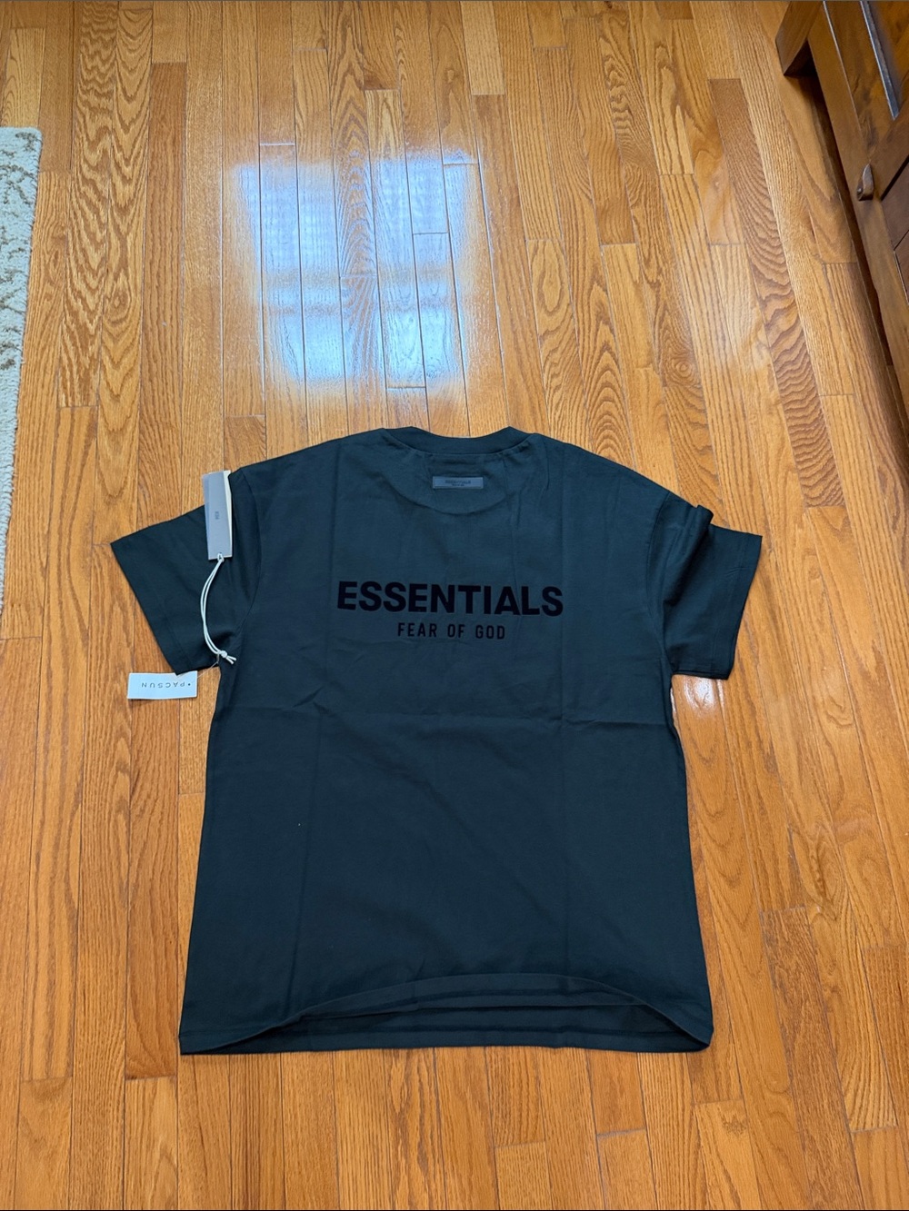 Essentials Tee - Picture 7 of 7